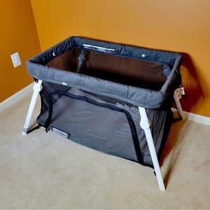 Guava lotus bassinet and crib bundle